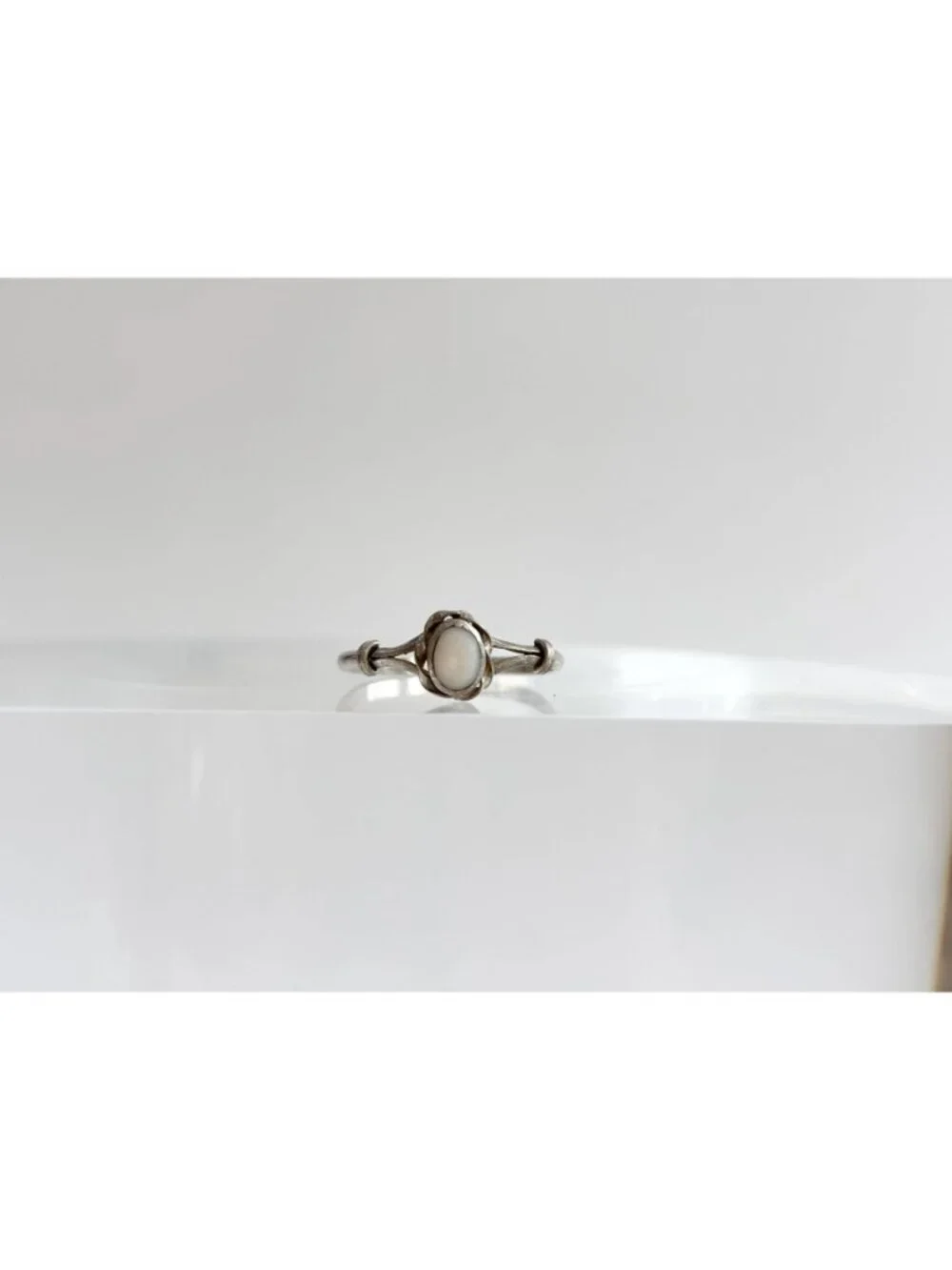 Native American Mother of Pearl Stone Sterling Silver 925 Vintage Ring - sz 6.75